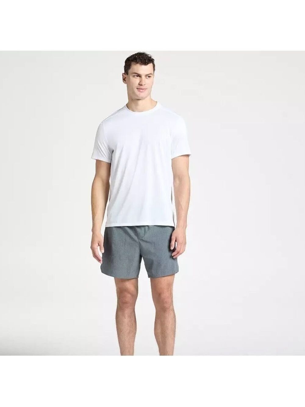 DSG Mens White T-Shirt Large